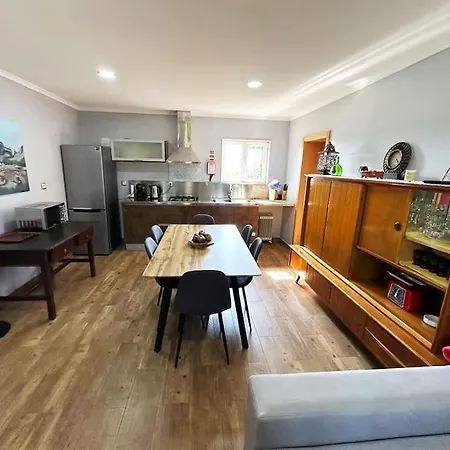 A Tintureira Tatil Evi São Martinho de Antas